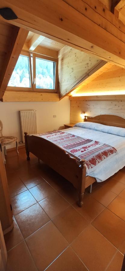 Mansarda A Carciato, Trilocale In Montagna Apartment Dimaro Exterior photo